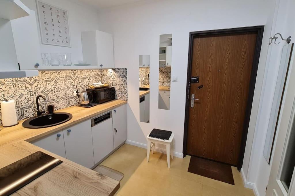Apartament Poludniowy Z Balkonem 2 Osoby Warszawa Zewnętrze zdjęcie